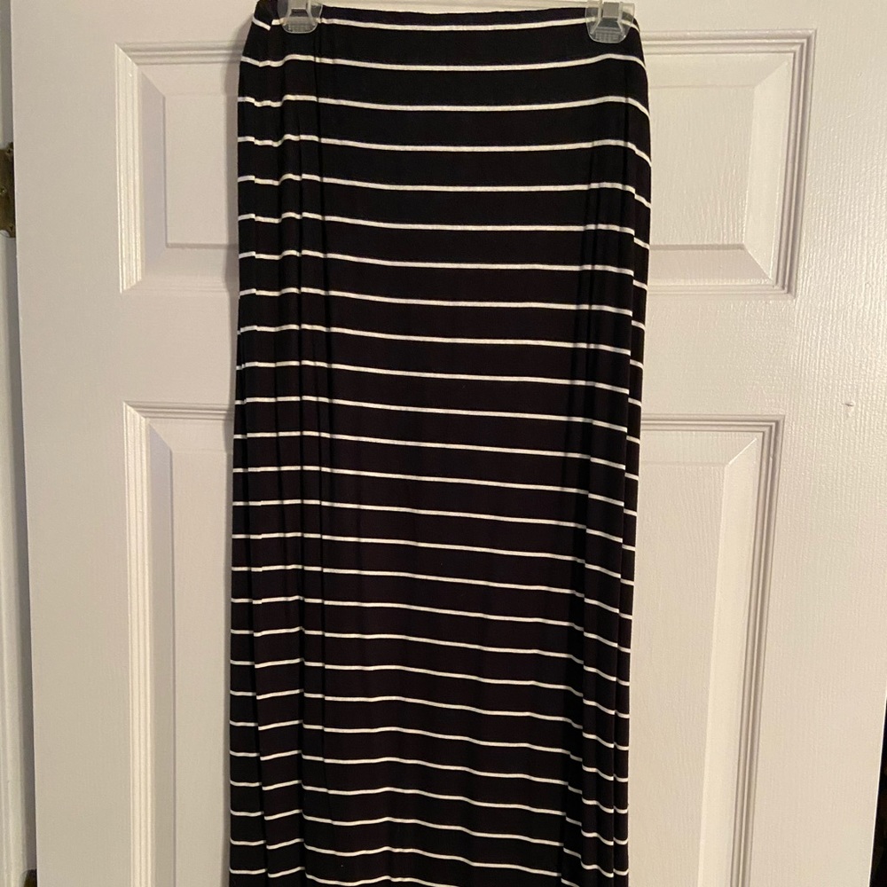Old Navy Maxi Skirt